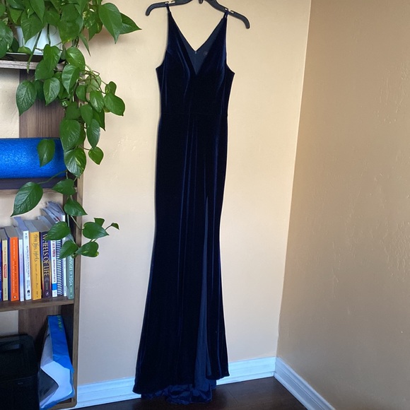 Bloomingdales Aqua brand velvet gown - Picture 3 of 6